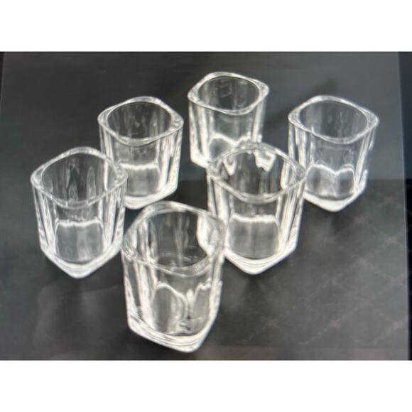 100 Piece Acrylic Shot Glasses 2 oz Clear Bulk Reusable Wedding Party Plastic - Picture 3 of 11